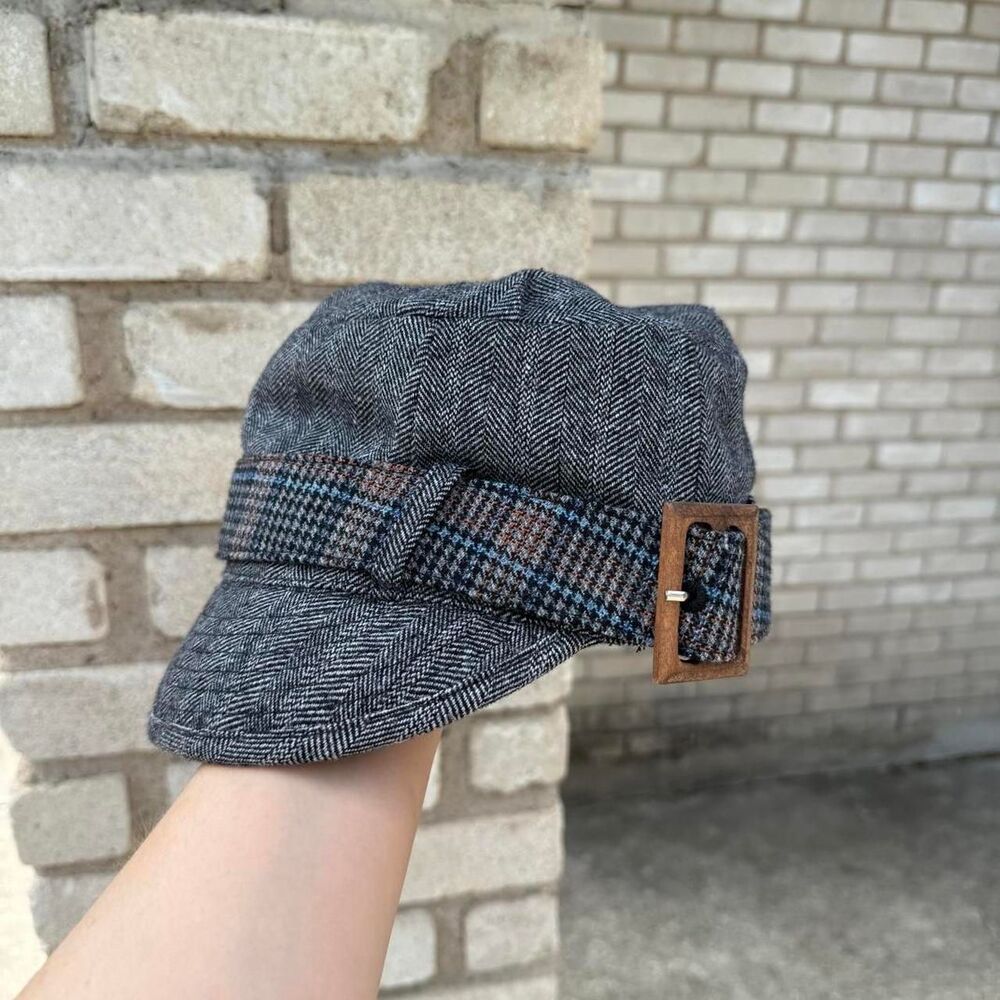 Pistil Women's Gray Plaid Newsboy Hat Buckle